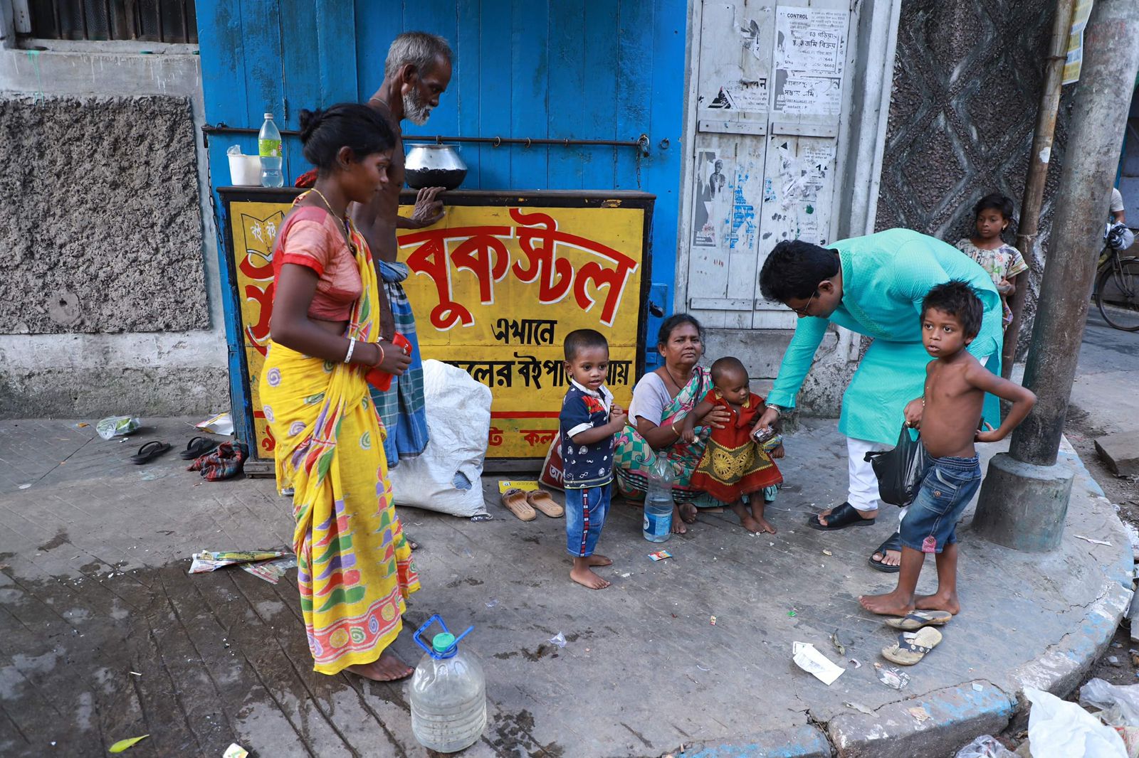 Food Serve to the Road Site Poor Child at Khidirpore Area